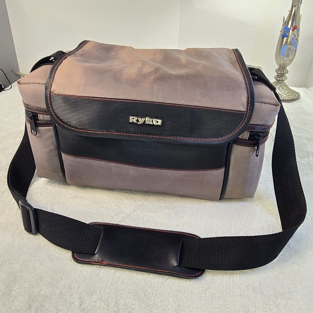 Ryka Camera Bag TB-250 Grey Padded Divides DSLR 14”x8”x7” Faded Shoulder Strap